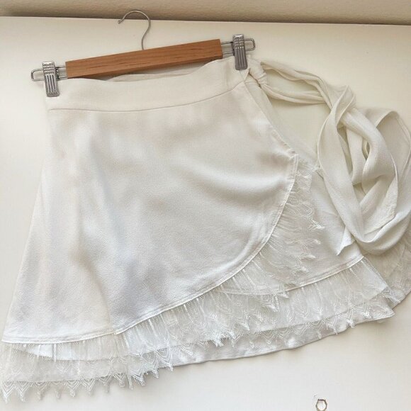 IRO White Nicole Wrap Whimsical Lace Trim Preppy Mini Skirt Size 2 XS - Picture 1 of 12